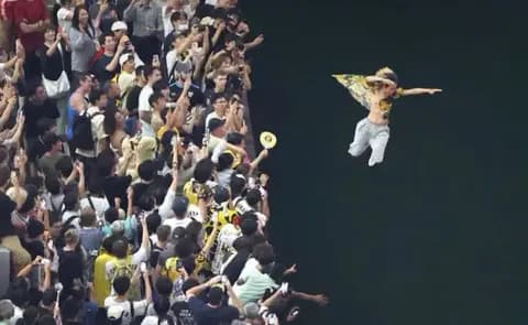 【野球】阪神優勝　道頓堀に飛び込み続出、対策に苦慮…　川にプールを浮かべる案を検討も断念　横山市長「川幅が狭く、実現は難しい」