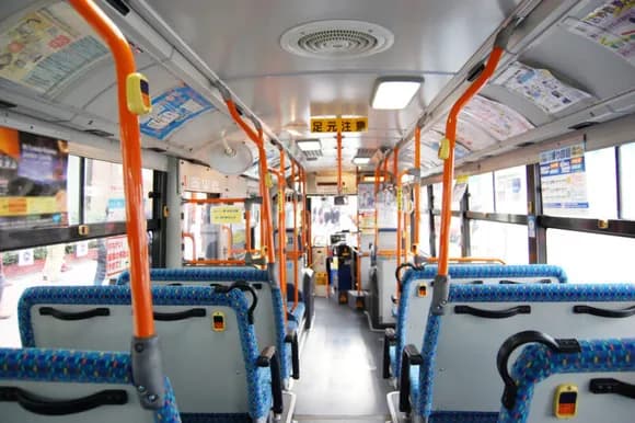 【悲報】車の運転ができない人「電車とバスでどこでも行ける」←これｗｗｗｗｗｗｗｗｗｗｗｗｗｗｗｗ