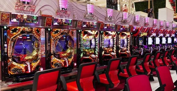 【疑問】鳥山明・高橋留美子・あだち充・尾田栄一郎・藤子不二雄、パチンコに魂売らない理由ｗｗｗｗｗ