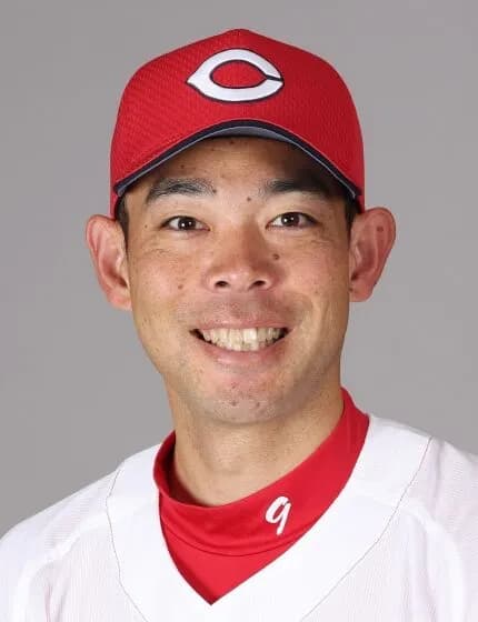 秋山 翔吾(37) 率.254(130-33) 本1 点4