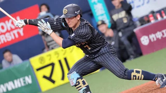 西川龍馬『隠れ首位打者』が打率1位浮上！カープ小園にエール「あいつも似たようなタイプ」