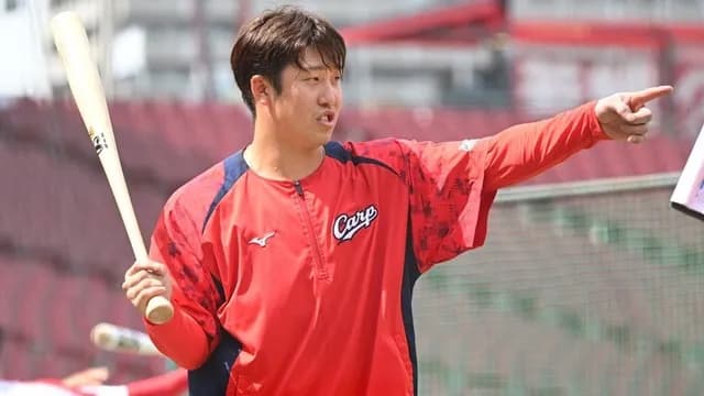 カープ小園、スコアラーへ〝プレゼン〟で安打製造機化！自身で相手投手の対処法を説明する能力を身につける