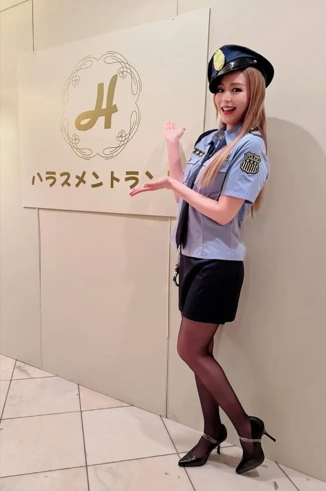 【朗報】平野綾さん(37)のミニスカポリスｗｗｗｗｗｗｗｗ