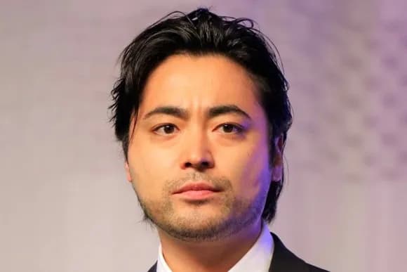 【画像】山田孝之さん、限界突破しコラみたいになるｗｗｗｗｗｗｗｗｗｗｗｗｗｗｗｗｗ