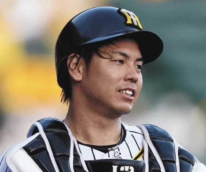 スタメンマスクの梅野隆太郎さん、完封リレーで抑える