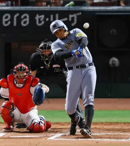 【阪神】「６番三塁」ヘルナンデスが来日初アーチ「監督が信じて使ってくれた」コーチにも感謝