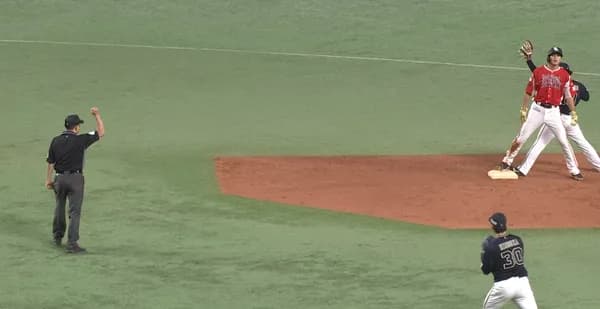 まさかの幕切れに小久保監督「最後は走塁が悪いですけどね。ワンプレーがどれだけ大事か」