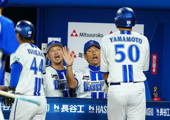 2位DeNAが2度の中断を挟みながら広島に快勝　デーゲームで敗れた3位巨人と2ゲーム差に広げる