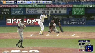 【ヤクルト対巨人25回戦】ヤクルト対巨人は４－４で延長１２回引き分け