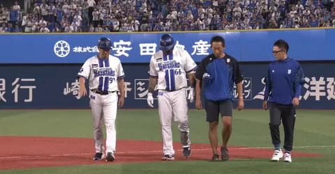 ＤｅＮＡビシエドが左ハムストリングを痛める　ＣＳ出場等は「明日の様子を見て」