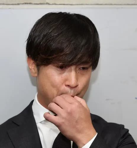 広島が上本崇司、松山竜平、田中広輔ら大量８人に戦力外通告　上本は引退示唆「正直体はボロボロ、悔いはない」松山と田中は現役続行希望