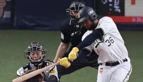 オリバレス帰国