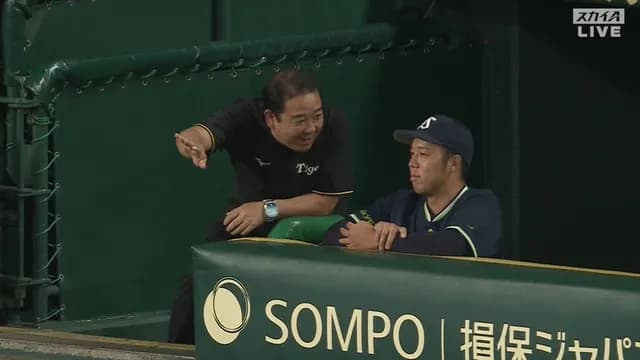 ヤクルト・青柳、原口の引退記念撮影への参加を自重する