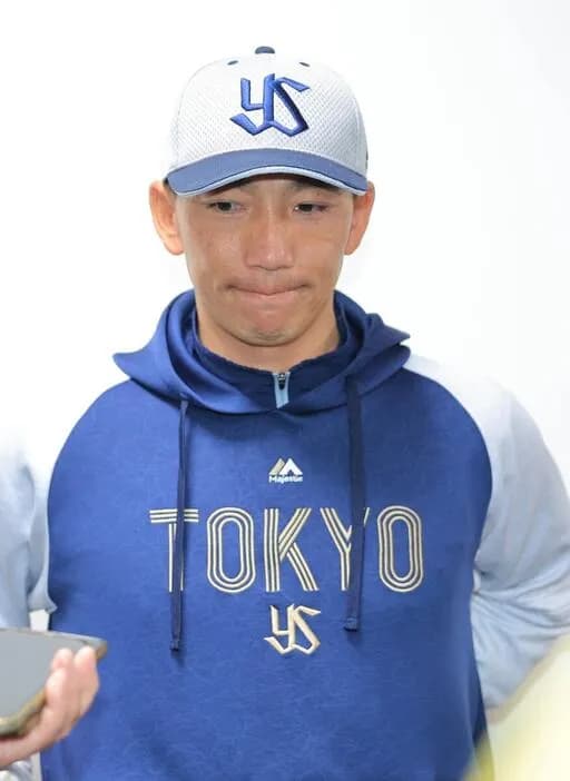 ヤクルトが嶋基宏ヘッドコーチ、杉村繁打撃コーチ、石井弘寿＆小野寺力両投手コーチと来季の契約結ばず