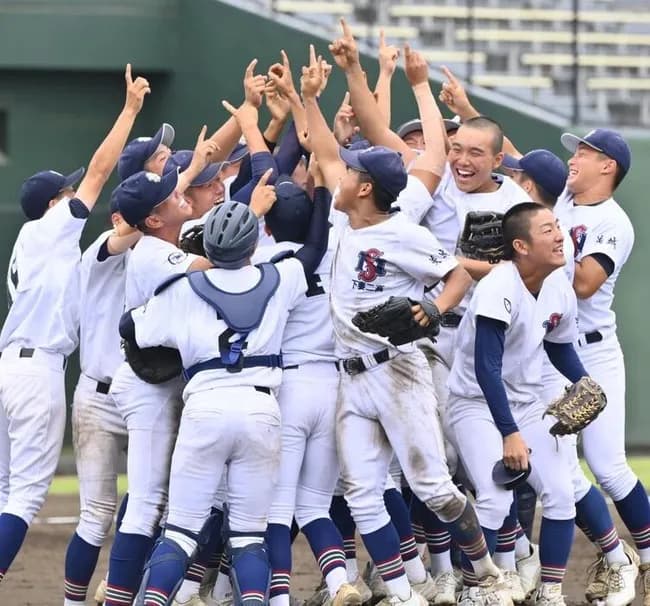 【高校野球】秋季茨城大会は下妻二が下妻一に9-3で快勝し、17年ぶり2度目の優勝
