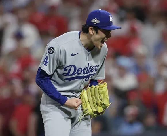 【朗報】ドジャースさん、前評判では最悪だったのにポストシーズン普通に勝ち上がりそうｗｗｗｗｗｗ