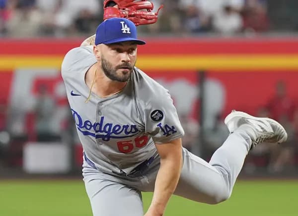 ドジャース、不在のスコット投手について　ロバーツ監督「球場にいない」「個人的な事情。後でお知らせします」