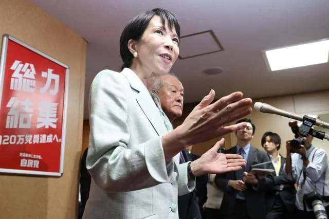 【悲報】早苗「麻生さん助けて!」→「菅さん助けて!」→「岸田さん助けて!」