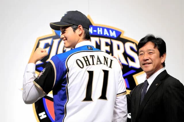 大谷翔平は日本ハムにドラフト1位単独指名入団←コレ