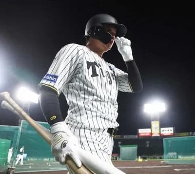 阪神楠本泰史(.133 0 1)「絶対に負けたくないという気持ちはある」