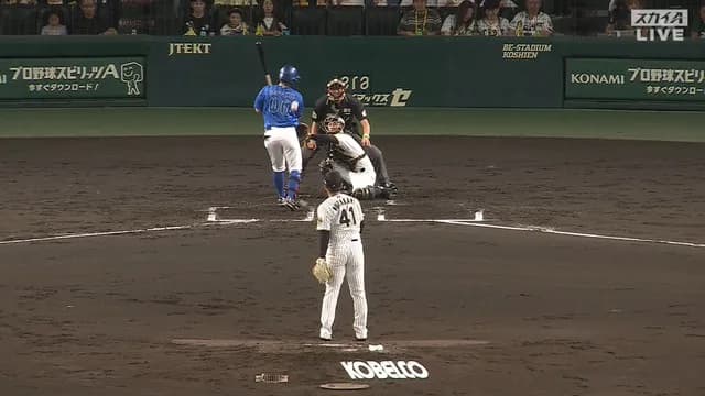 【セCS】 阪神・村上、カットマン林に64キロのデッドボールｗｗｗｗｗｗｗｗ