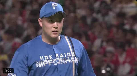 【日本ハム】齋藤友貴哉、9回のピンチを剛速球で切り抜ける　無失点リリーフで試合を繋ぐ