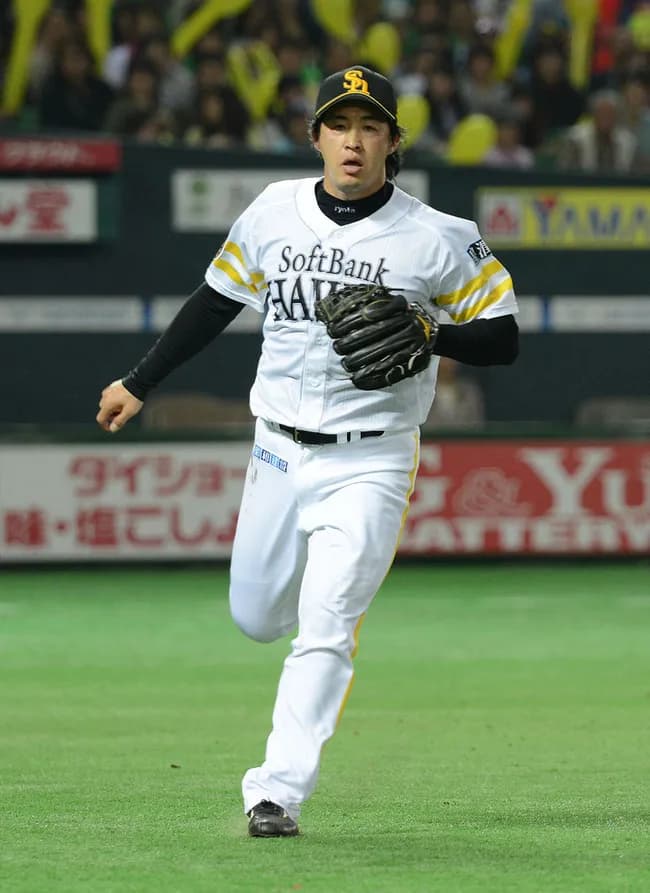 五十嵐亮太 日米通算906登板 65勝39敗70S163H 防御率2.93 WHIP1.15←言うほどすごいか？
