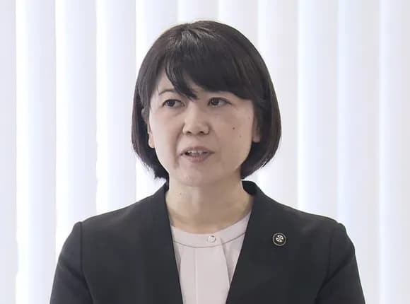 【悲報】ラブホで打ち合わせした前橋市長、続投決定給料50%減か！？ｗｗｗｗｗｗｗｗｗ