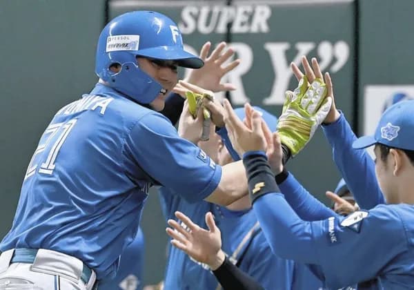 日本ハム3連勝で日本シリーズ進出へ逆王手ｷﾀ━━━━(ﾟ∀ﾟ)━━━━!!