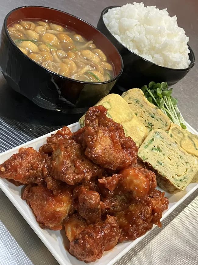 【画像】このレベルの大盛り定食屋(901円)を開こうと思うんだが