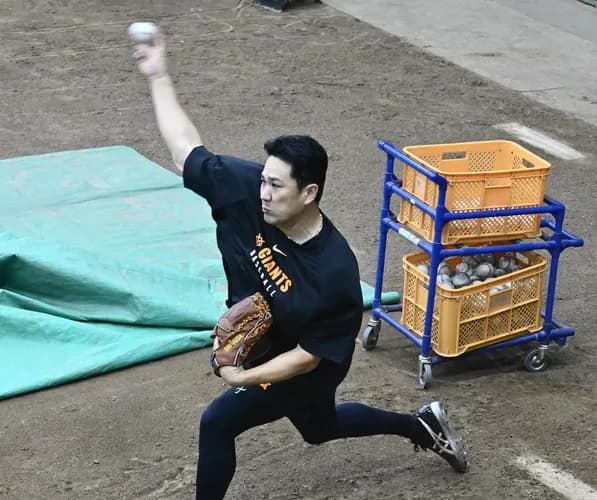 【朗報】田中将大（36）、ついに本気になる「今年はオフは無い。練習を重ねて2月のキャンプに入る」