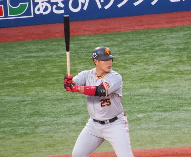 巨人重鎮OBが岡本和真に憤慨「お前が3カ月いなかったから優勝逃したのに、なぜメジャーに行くんだ？