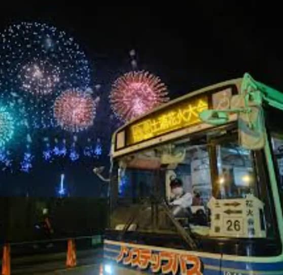 【朗報】土浦花火大会のもうひとつの名物はシャトルバスｗｗｗｗｗｗｗｗ