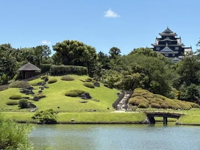山口「錦帯橋!」島根「松江城!」広島「宮島!」鳥取「砂丘!」岡山「...」