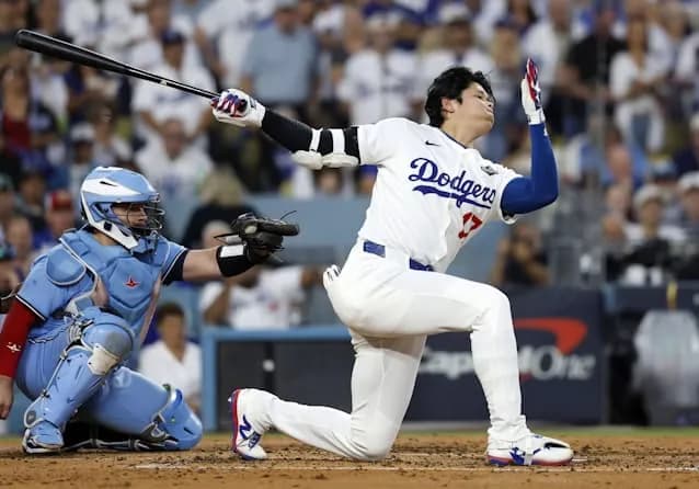 【悲報】大谷翔平さん、ワールドシリーズ2戦連続ノーヒット…やはり大して勝負強くなかった