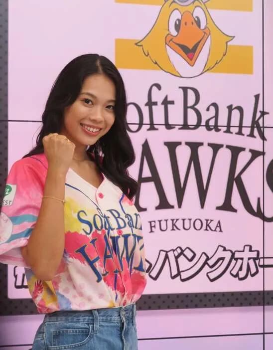 【芸能】小久保春菜　父・小久保裕紀監督に 「パパ、待望の日本一おめでとう」「監督として、父としての背中をいつも誇りに」