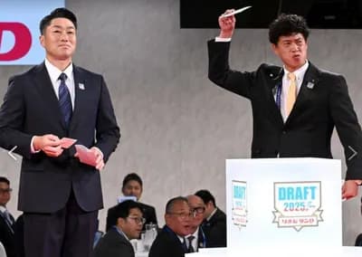 【画像】佐々木麟太郎のクジを外した瞬間の相川（横浜DeNA）の表情WEWWWWWWWWWW