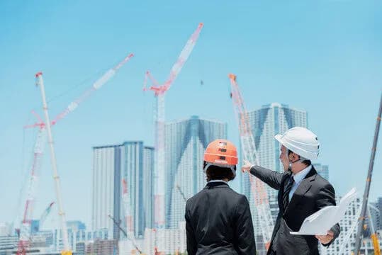 【悲報】識者「建設業界はもうやばい。若い子が入って来ない、材料費もあがりまくり。日本終わるよ？」