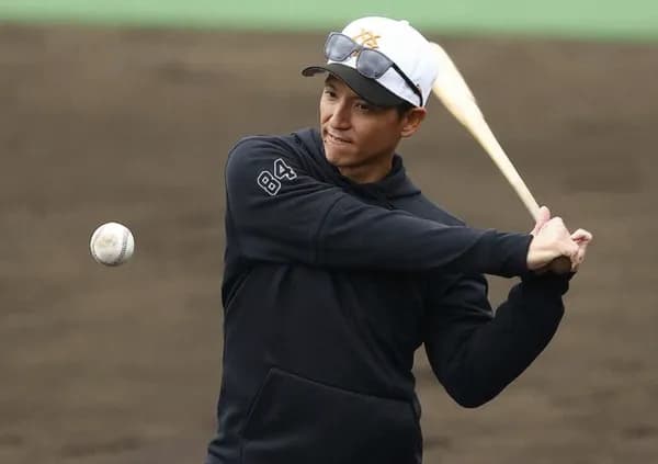 日本ハム、松本哲也氏を1軍野手コーチに招聘　今季まで巨人で1軍外野守備走塁コーチ