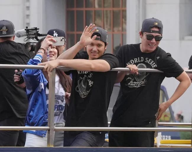 【悲報】大谷真美子ちゃん、※iPhone13 mini（2020年）から買い替え出来なくなってしまうｗｗｗ