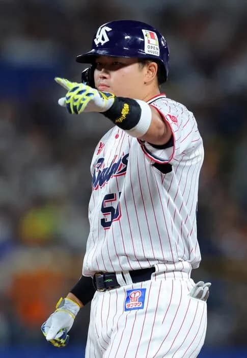米フォーブス誌、ヤクルト・村上宗隆は〝日本のベーブ・ルース〟　争奪戦解禁…日本人野手史上最高額を「たやすく上回る」と予想