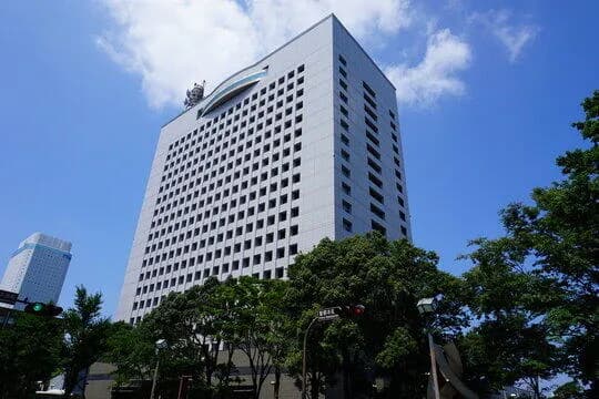 【唖然】交番で不適切な交際をした警察官2人を、減給処分ｗｗｗｗｗｗ