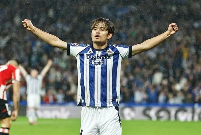 サッカー日本代表のエース久保建英さん、メディア驚愕のワールドクラスのボレーシュートを放つ！