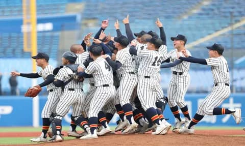 【朗報】古豪・帝京高校が甲子園に戻ってくる【センバツ】