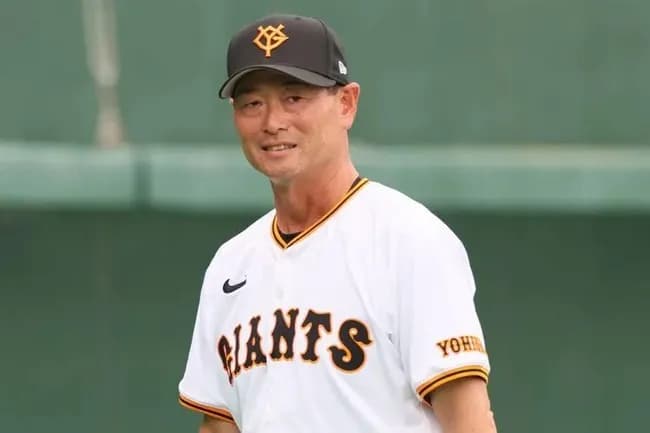 巨人OB「二岡や桑田が辞めたのは阿部が悪い。去っていくのは黙って勝手になんでもやるから」