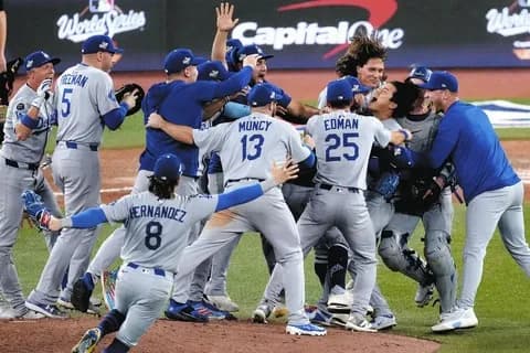 【危機】最近の日本人「今はドジャースを応援してる。日本の試合はもう見てない」←ガチで増えてて怖いんやが