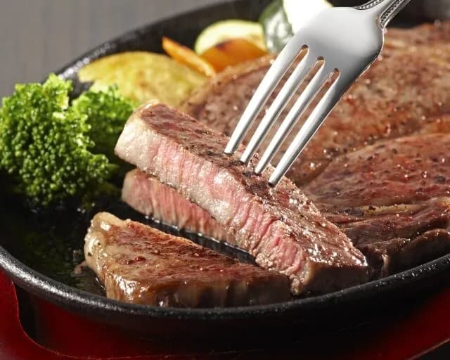 なんかステーキ食いたいなって時どこ行く？