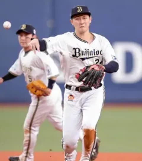 紅林弘太郎 念願の三井ゴールデン・グラブ賞！！！「まさか自分が…」若月健矢は２年ぶり２度目の受賞