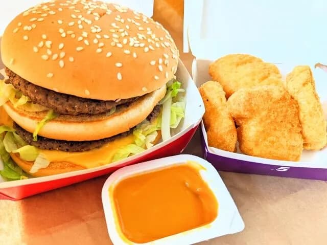一人暮らしの街に必須の三大チェーン店「マクド」「CoCo壱」