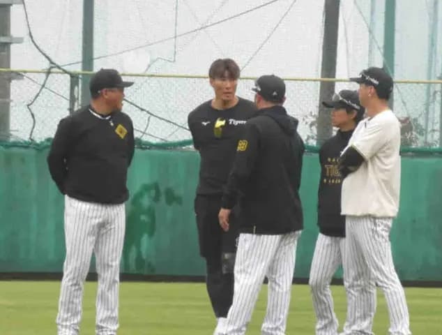 【阪神】糸井嘉男ＳＡが高知・秋季キャンプに合流　野手転向の西純矢にイズム継承を期待
